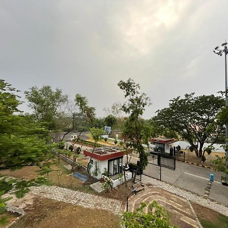 Samruddhi S1 Homestay Garden Villa Or S3 那格浦尔 外观 照片